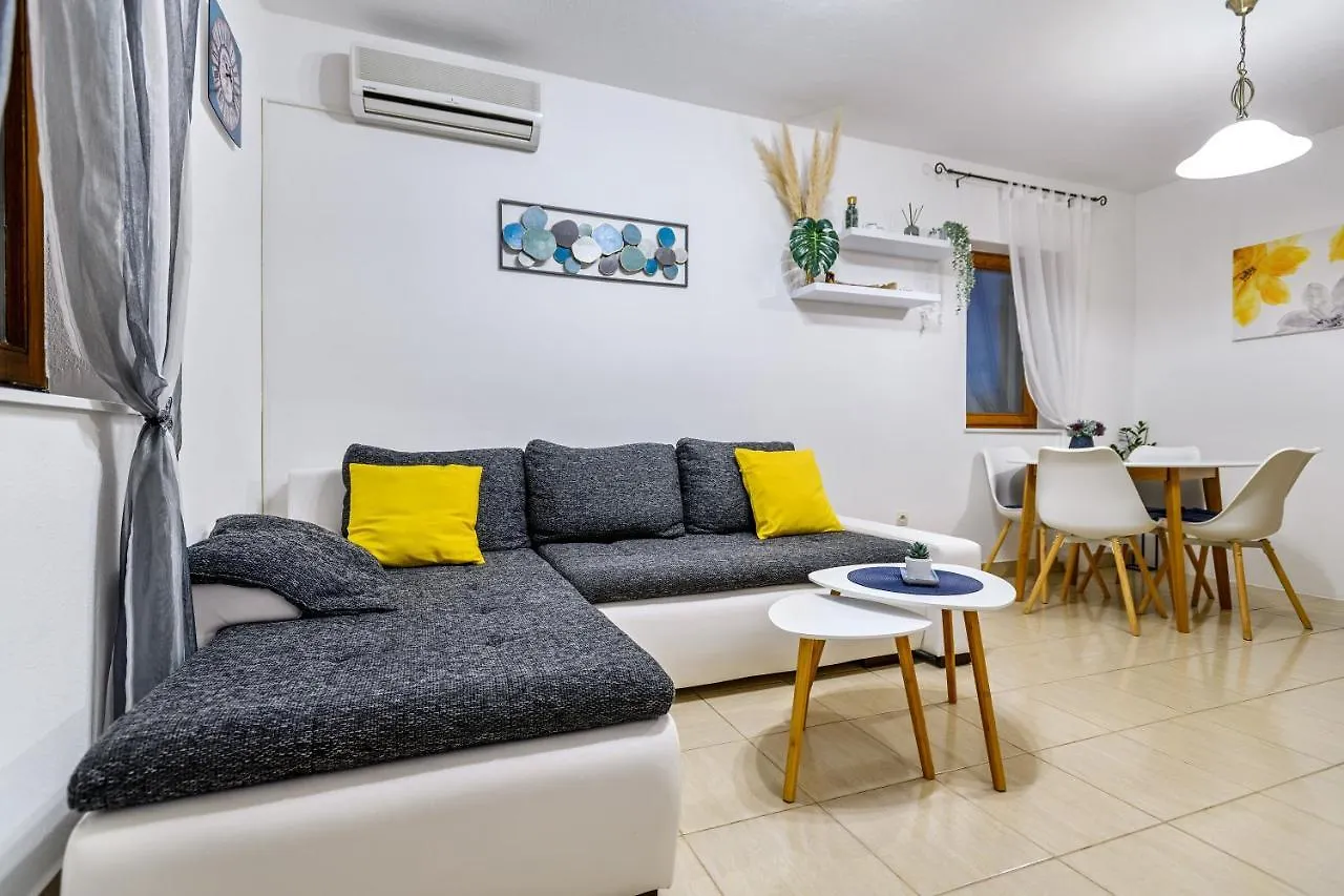 Sunny House Villa Smokovic Croatia